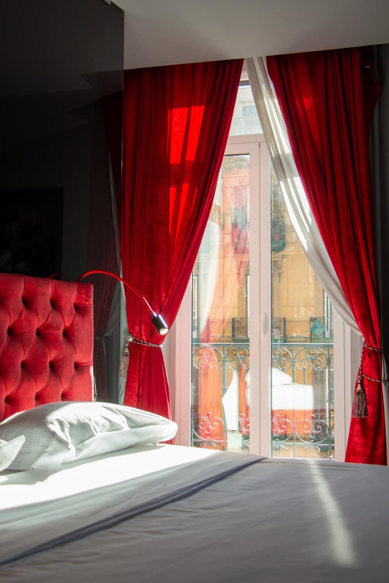 Beb Umberto I Napoli Hotel Exterior photo